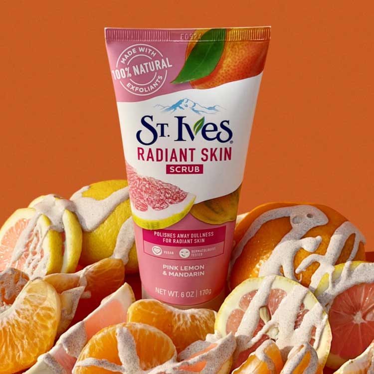St. Ives Radiant Skin Pink Lemon & Mandarin Orange Scrub  6 Oz - 6 Pack - Image 2
